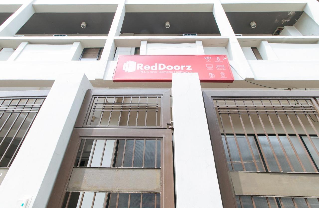 Reddoorz Plus Near Osmena Highway 2 Otel Manila Dış mekan fotoğraf