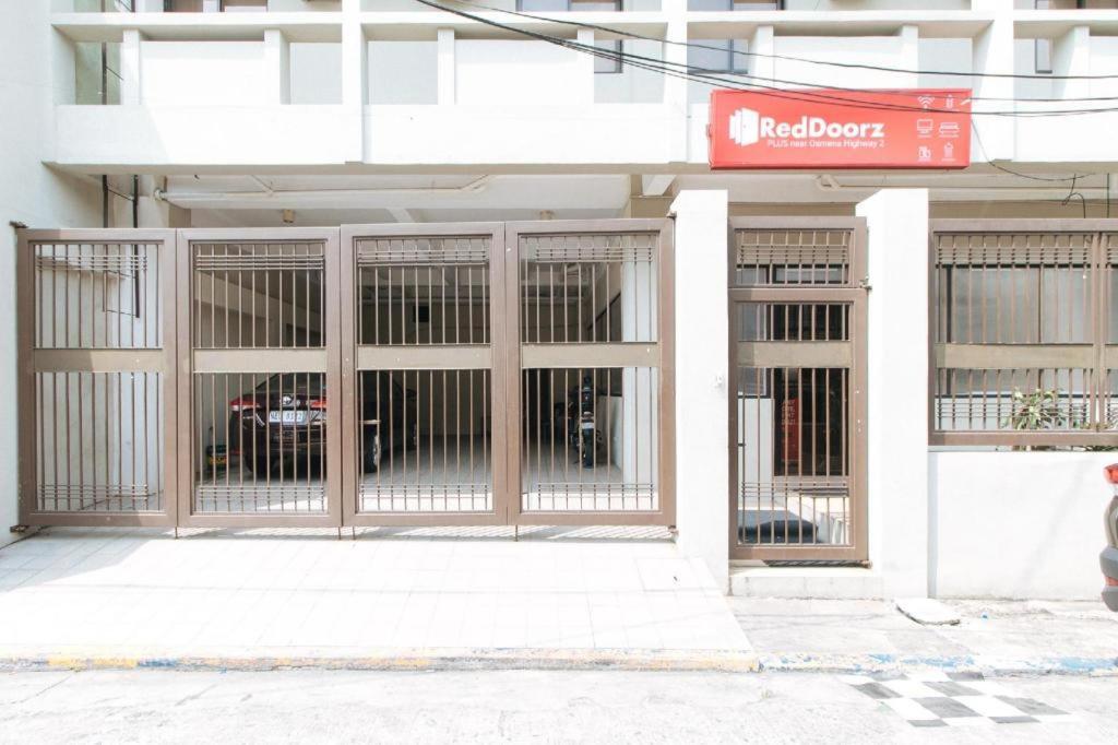 Reddoorz Plus Near Osmena Highway 2 Otel Manila Dış mekan fotoğraf