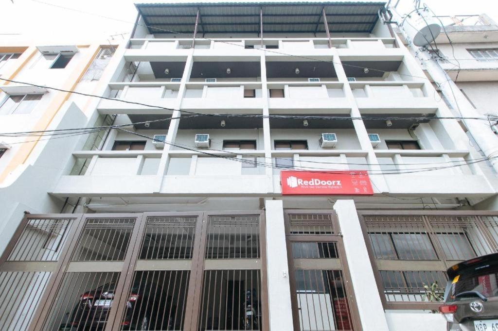 Reddoorz Plus Near Osmena Highway 2 Otel Manila Dış mekan fotoğraf